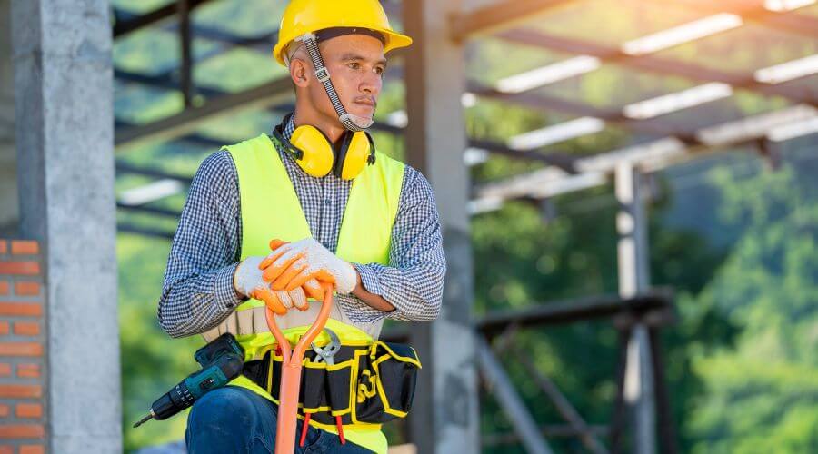 Professional gutter cleaning in Sinai, SD